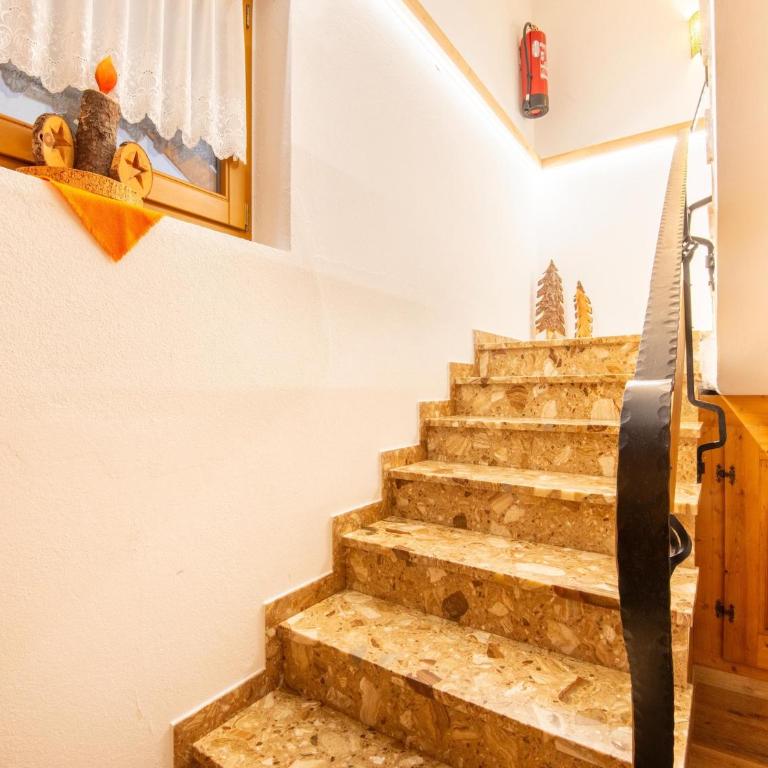 Chalet in Zell am Ziller near Ski Lift - Superior Chalet - 17