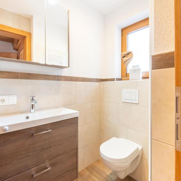 Chalet in Zell am Ziller near Ski Lift - Superior Chalet - 30