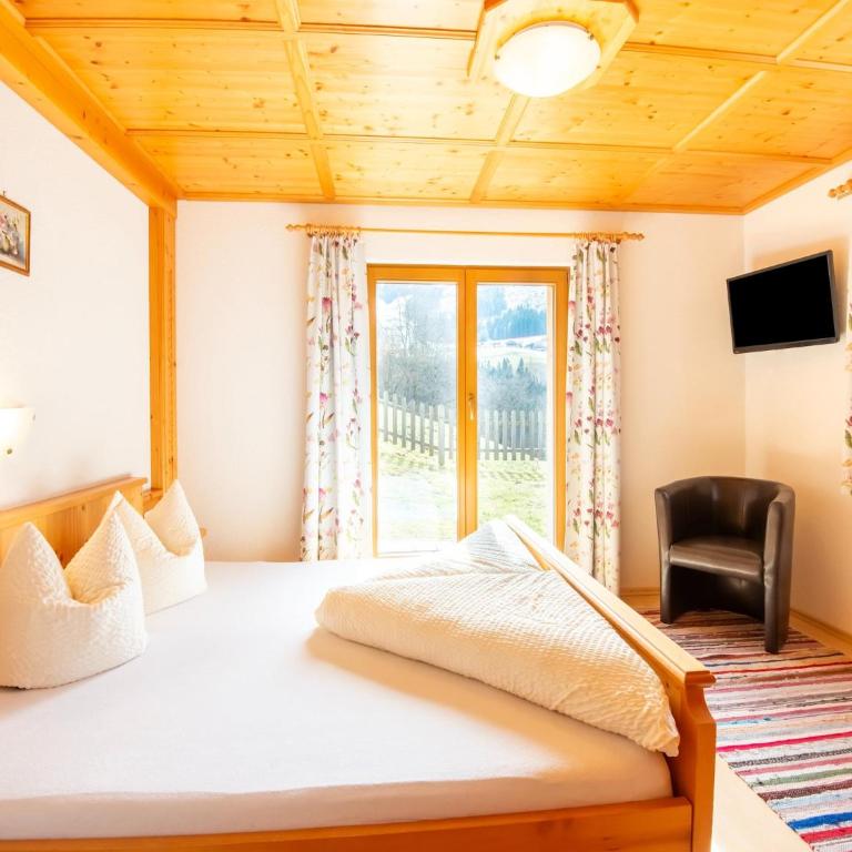 Chalet in Zell am Ziller near Ski Lift - Superior Chalet - 27