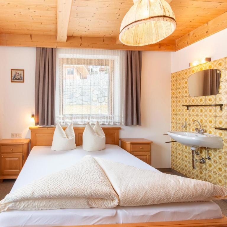 Chalet in Zell am Ziller near Ski Lift - Superior Chalet - 21