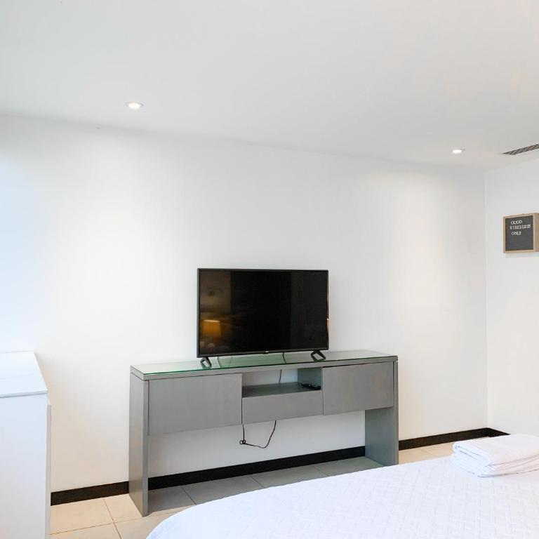 Departamentos de lujo en puerto Santa Ana, Guayaquil Ecuador - Two-Bedroom Apartment with River View - 15