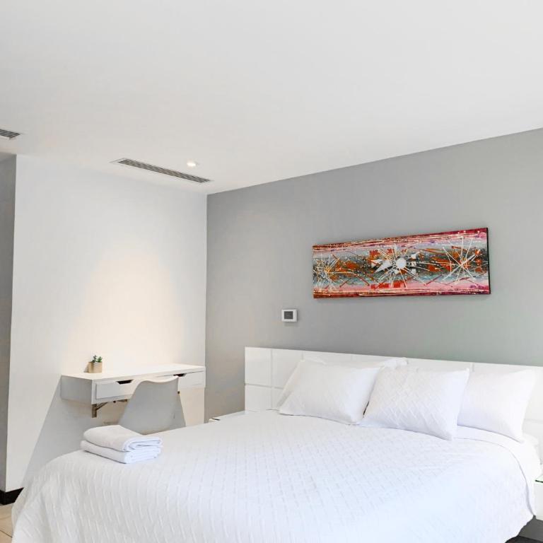 Departamentos de lujo en puerto Santa Ana, Guayaquil Ecuador - Two-Bedroom Apartment with River View - 3