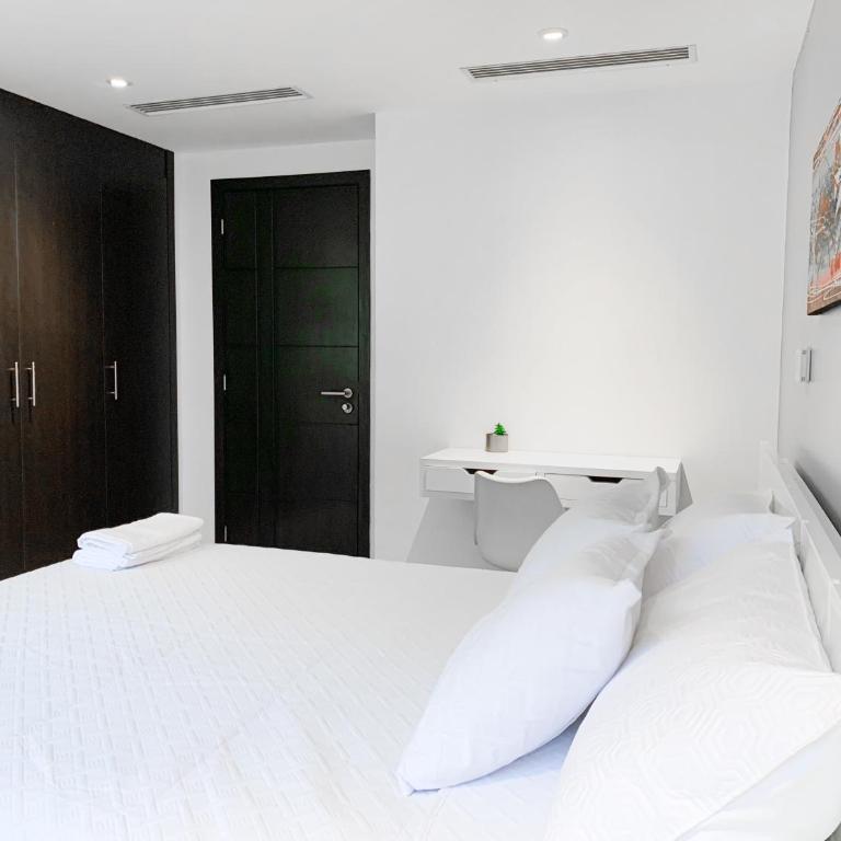 Departamentos de lujo en puerto Santa Ana, Guayaquil Ecuador - Two-Bedroom Apartment with River View - 8