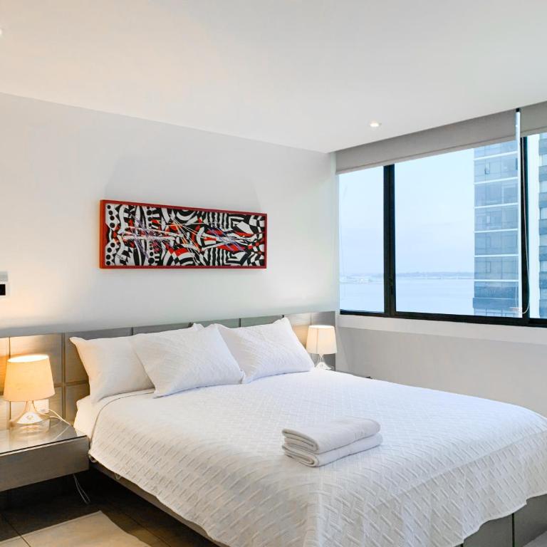 Departamentos de lujo en puerto Santa Ana, Guayaquil Ecuador - Two-Bedroom Apartment with River View - 9