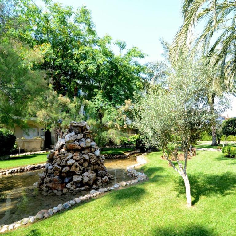Apartment in Spain near Sandy Beach - Two-Bedroom Apartment - 27