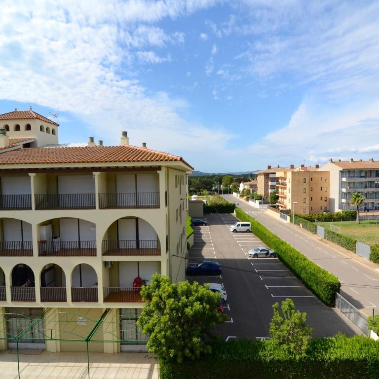 Apartment in Spain near Sandy Beach - Two-Bedroom Apartment - 41