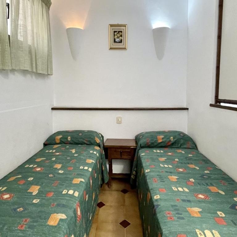 Apartment in Spain near Sandy Beach - Two-Bedroom Apartment - 8