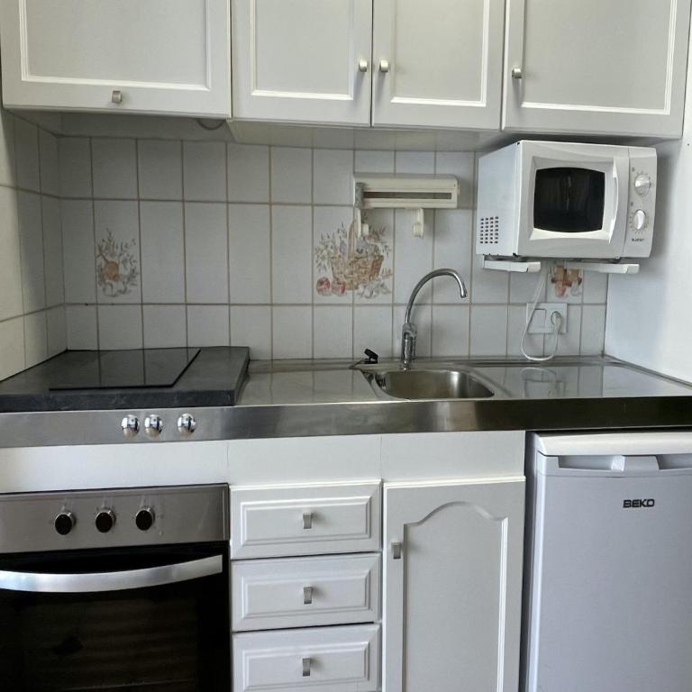 Apartment in Spain near Sandy Beach - Two-Bedroom Apartment - 7