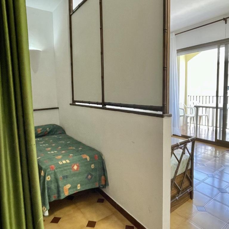 Apartment in Spain near Sandy Beach - Two-Bedroom Apartment - 15