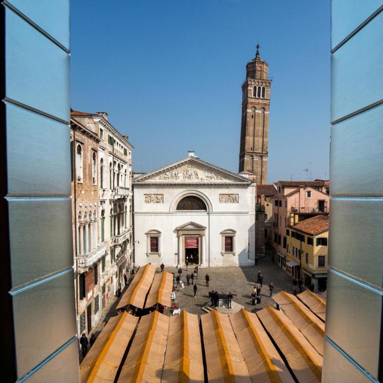 Cà Manzoni Apartment with Terrace - Apartment - 35