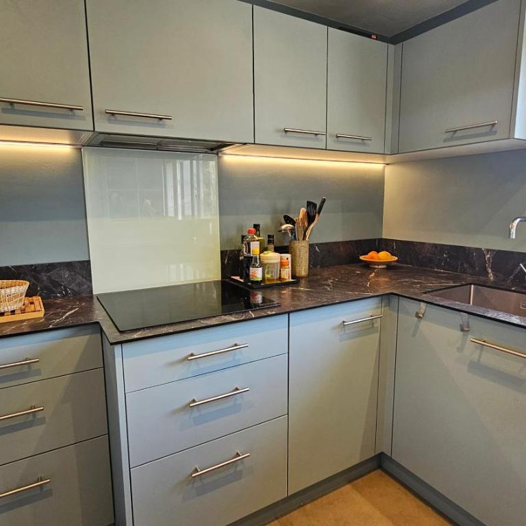 Les Remparts - 250 m from port - WiFi - Parking - Calme - Two-Bedroom Apartment - 15