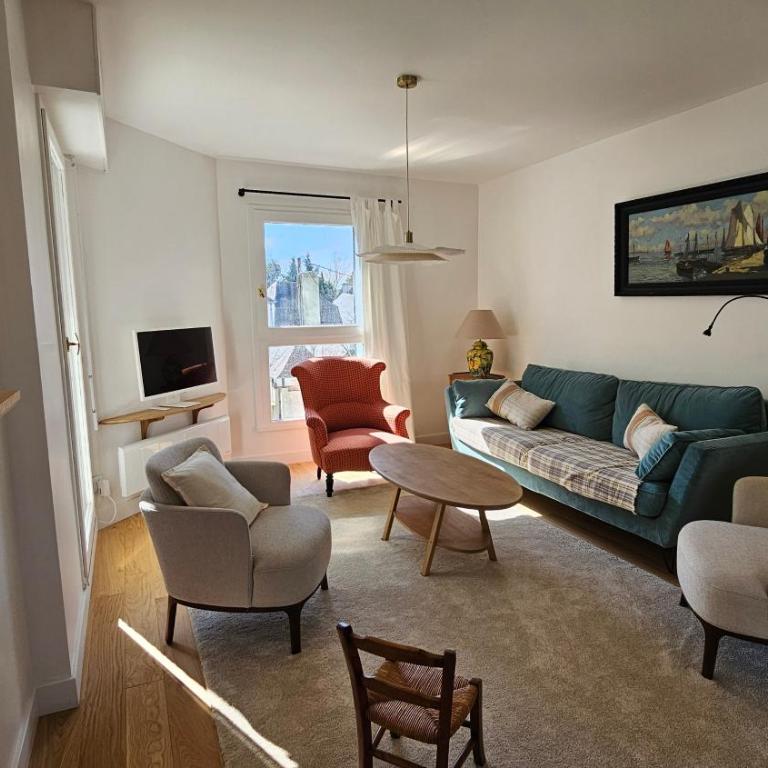 Les Remparts - 250 m from port - WiFi - Parking - Calme - Two-Bedroom Apartment - 1