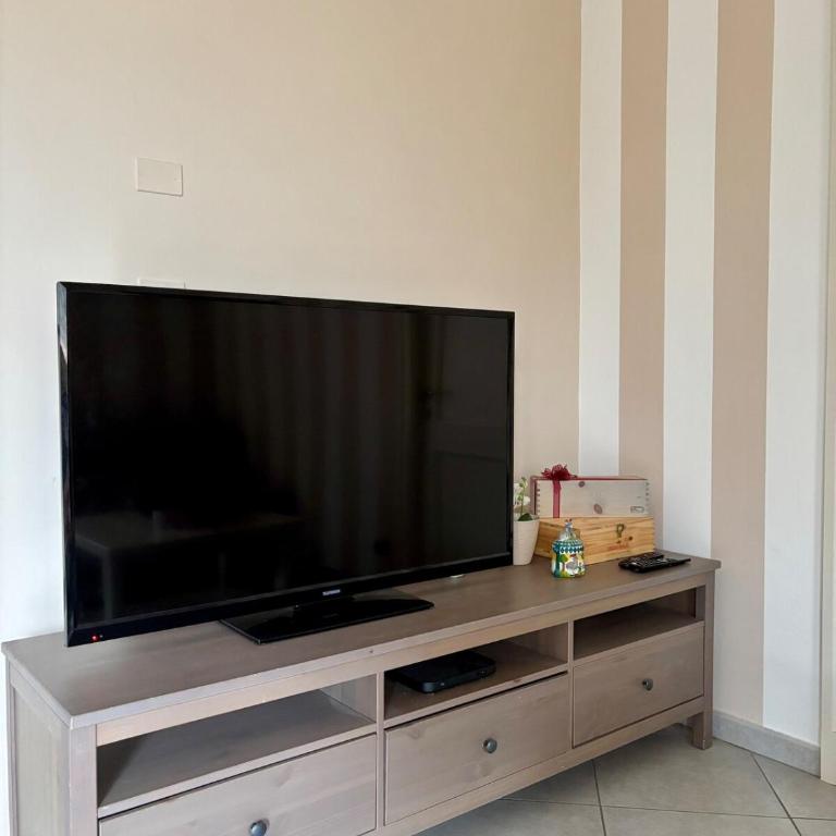Poggibonsi VDF Apartment - Appartamento con 2 Camere da Letto - 11