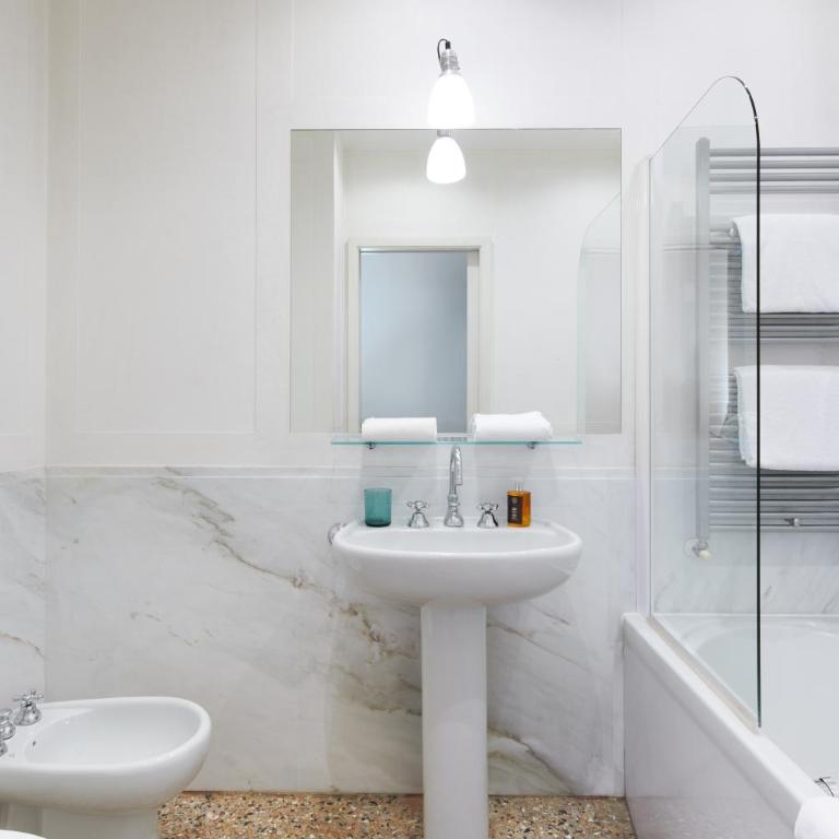 Palazzo Contarini Della Porta Di Ferro - Appartamento con 3 Camere da Letto e Vista Acqua - 5