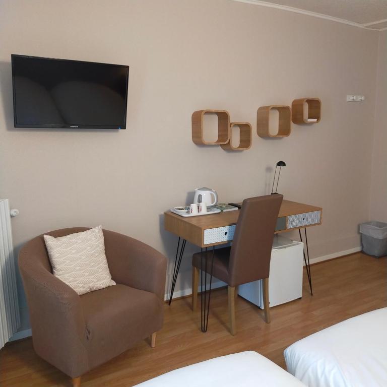 Hotel Les Alpes - Chambre Lits Jumeaux - 5