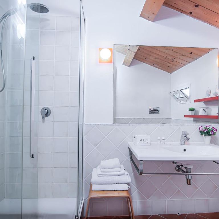 Una Mansarda Nell'isola - Happy Rentals - Monolocale con Balcone - 18