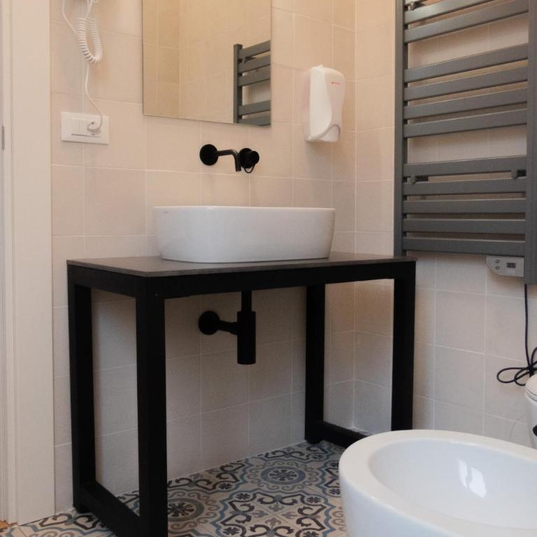 Casali Hostel - Dormitorio Misto con 4 Letti e Bagno Privato - 13