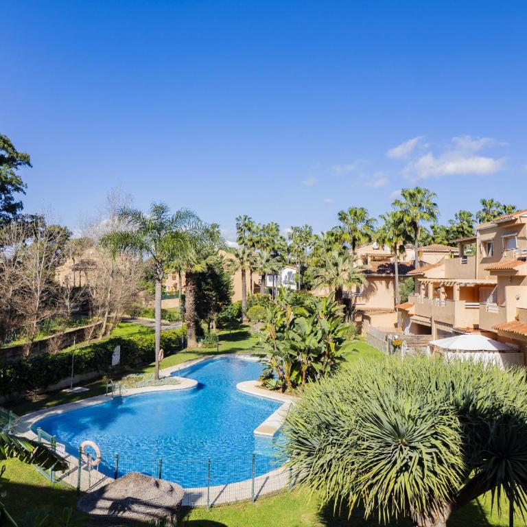 Cubo's Cabopino Beach Marbella Apartment - Apartamento - 3