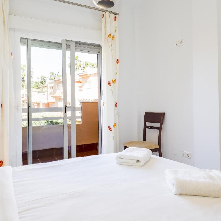 Cubo's Cabopino Beach Marbella Apartment - Apartamento - 22