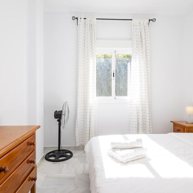 Cubo's Cabopino Beach Marbella Apartment - Apartamento - 32