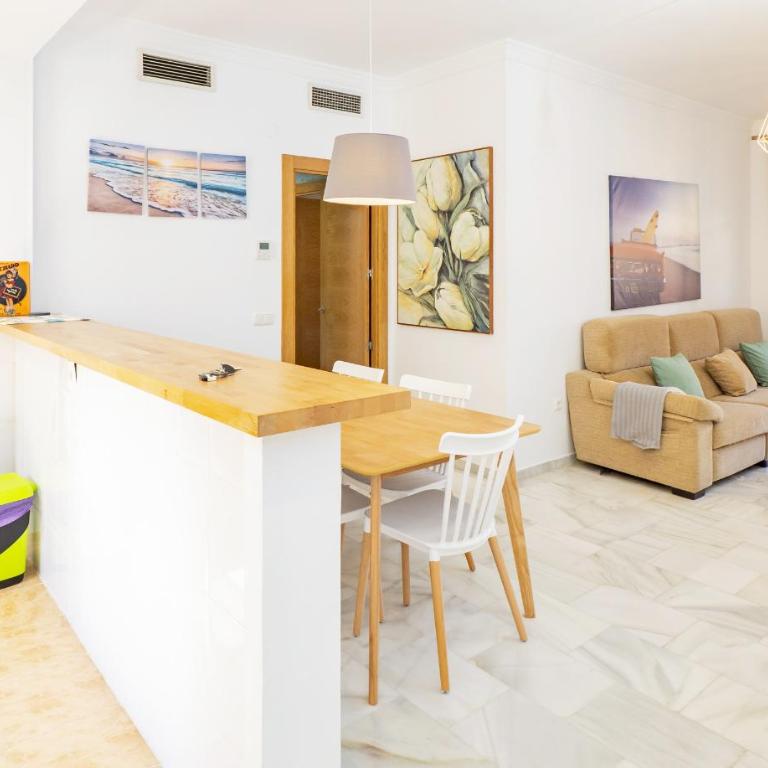 Cubo's Cabopino Beach Marbella Apartment - Apartamento - 13
