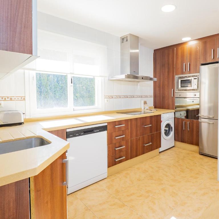 Cubo's Cabopino Beach Marbella Apartment - Apartamento - 19
