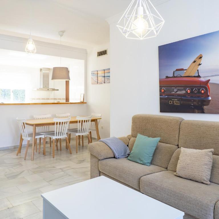Cubo's Cabopino Beach Marbella Apartment - Apartamento - 8