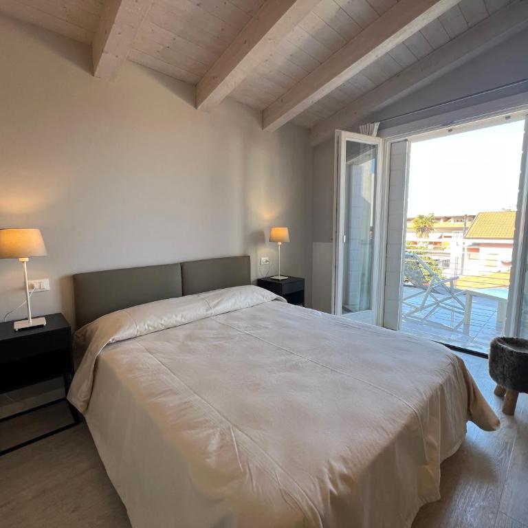 Villa Giulia Family Apartments- LeresidenzediJesolo - Two-Bedroom Deluxe Apartment - 13