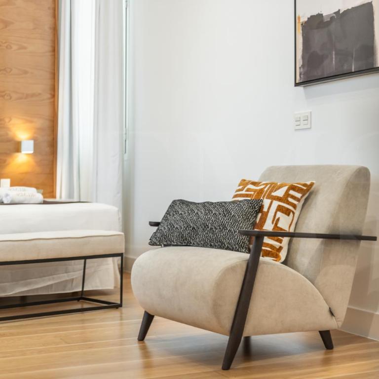 Artistic and Spacious Apartment by REMS - Apartamento - 21