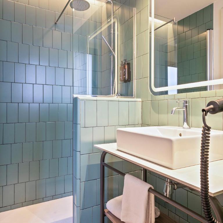 Hotel Via Augusta - Large Single Room - 1