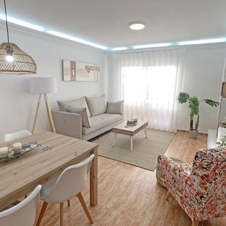 Spanish Connection - Los Miradores del Puerto - Apartamento de 2 dormitorios con terraza y vistas al mar - 3