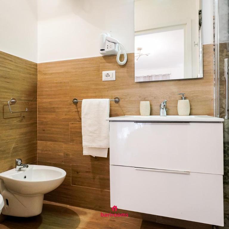 BARIROOMS - Melo Suites - Deluxe Triple Room - 8