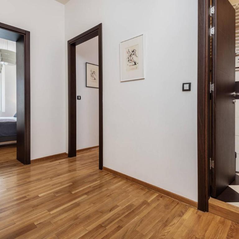 Two Bedroom Apartment Trg - Apartman sa 2 Spavaće Sobe - 8