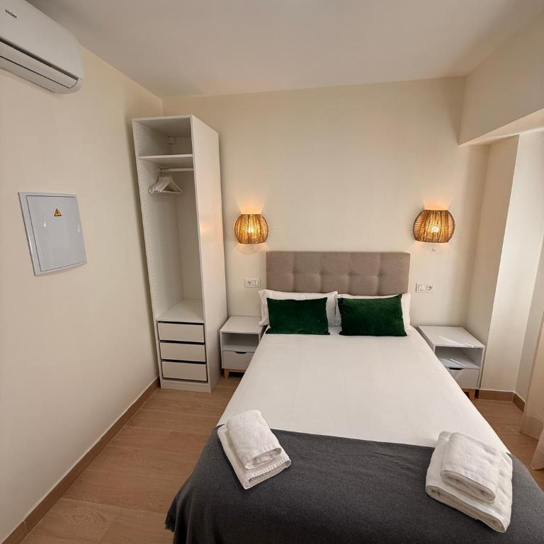 Ola Málaga - Double Room - 2
