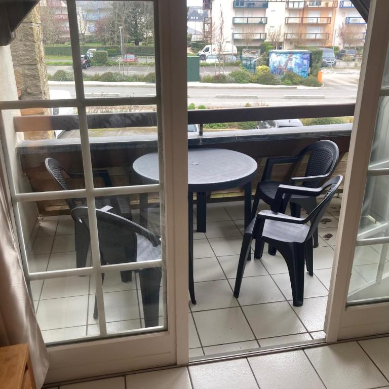 Appartement T3 avec piscine et parking, proximité immédiate plage et port de plaisance du Crouesty - Appartement 2 Chambres - 10