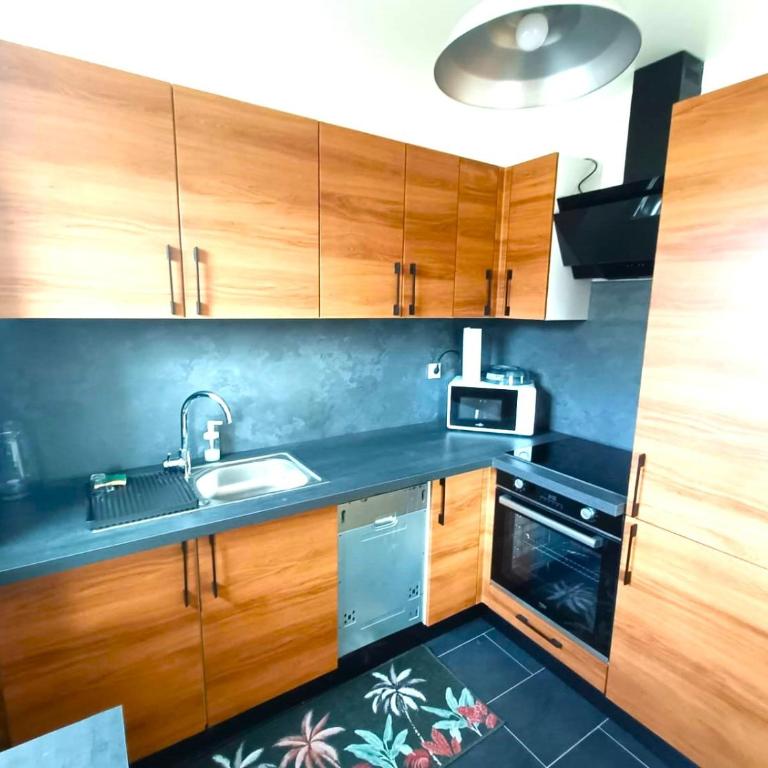 Les vergers de Serris, 6 personnes, 2 PK privés, balcon, lit bébé - Apartment mit 2 Schlafzimmern - 28