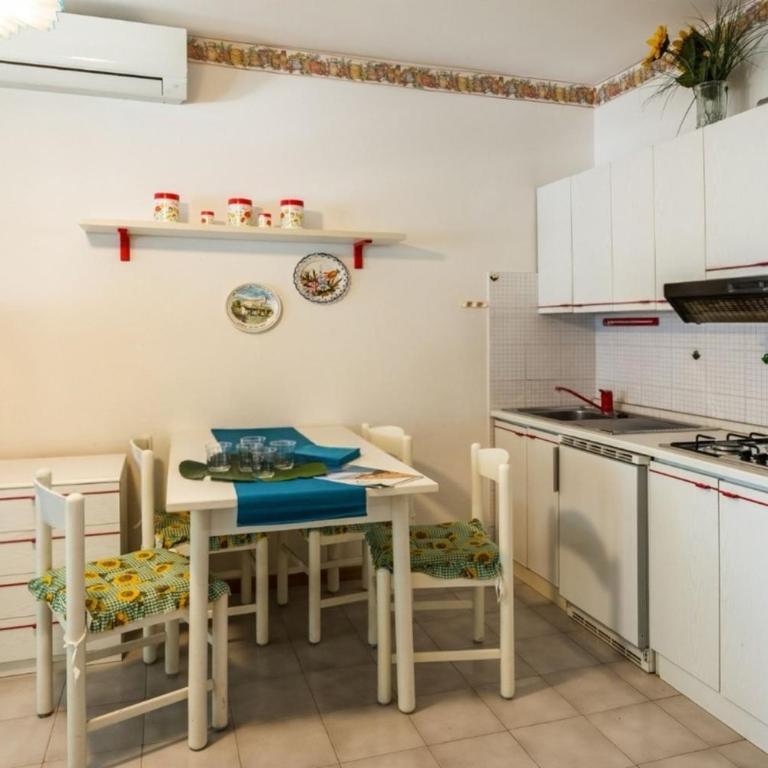 Ideal getaway apartment for groups in Bibione - Appartamento - 2