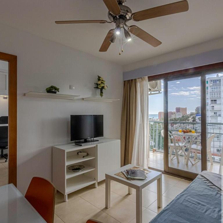 Apt 1st line with wonderful sea views - One-Bedroom Apartment - 21