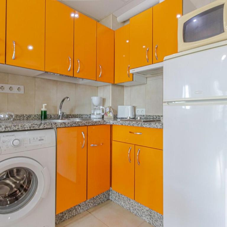 Apt 1st line with wonderful sea views - One-Bedroom Apartment - 22