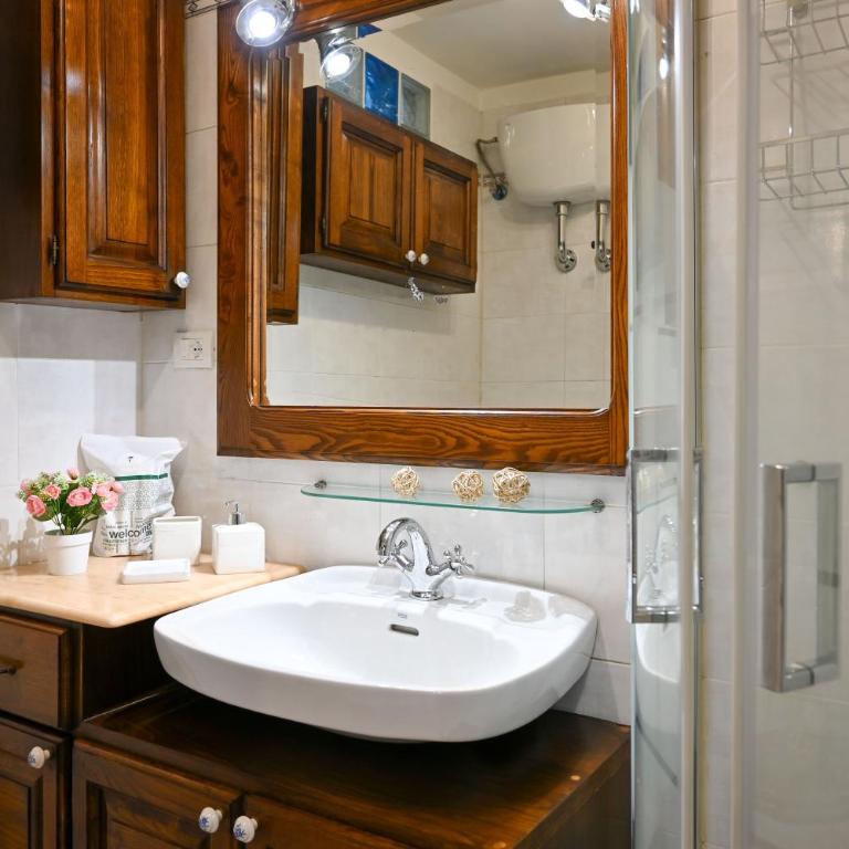 InnPisaRentals - Eden Garden Central Flat - Appartamento con 2 Camere da Letto e Vista Giardino - 35