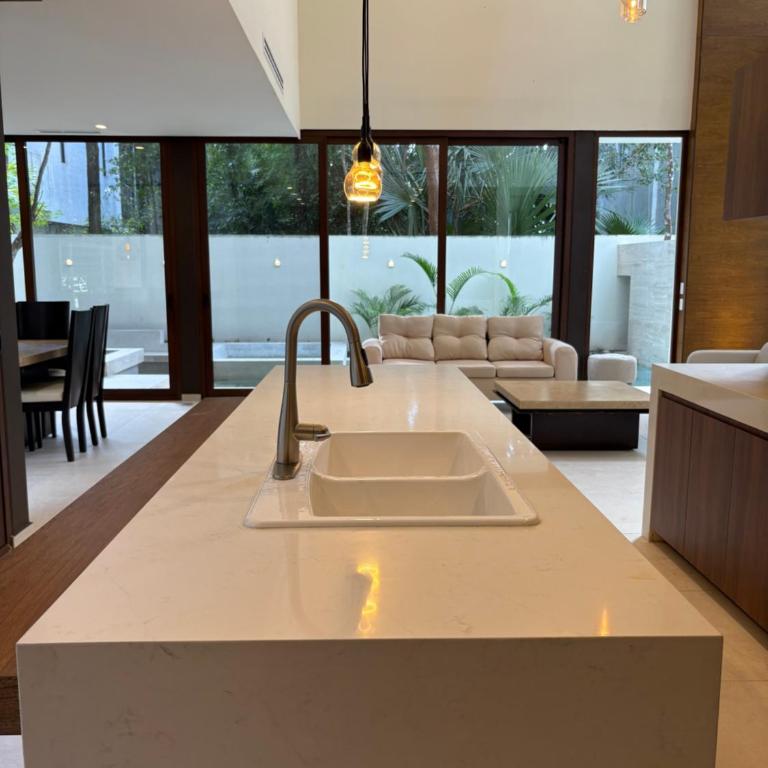 Luxury Exclusive Villa - One-Bedroom Villa - 15