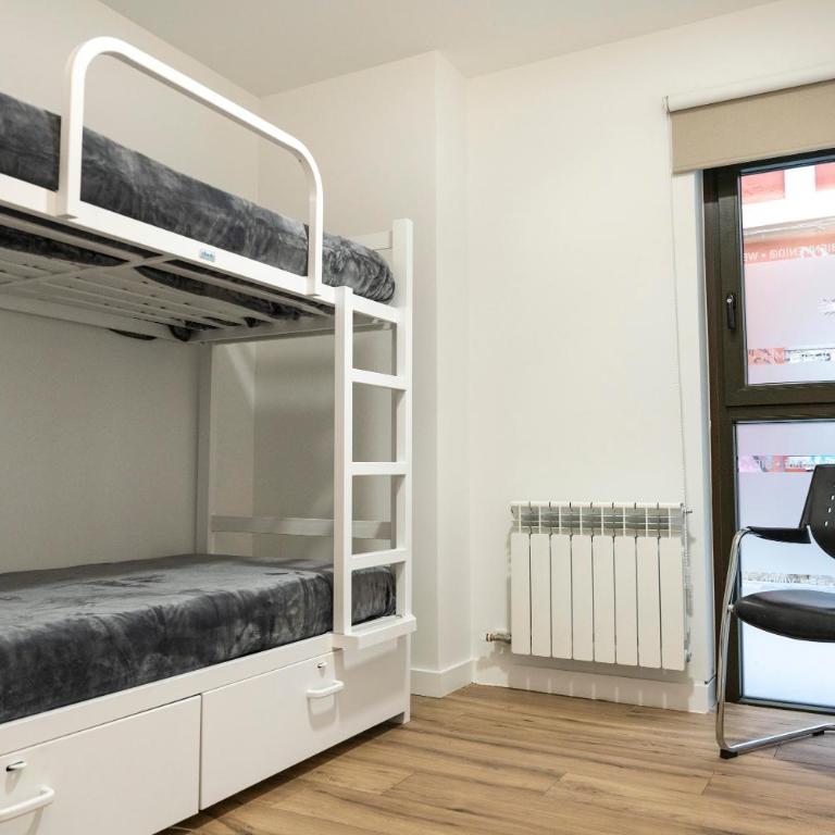 Albergue San Nicolás - Habitación Compartida Mixta - 4