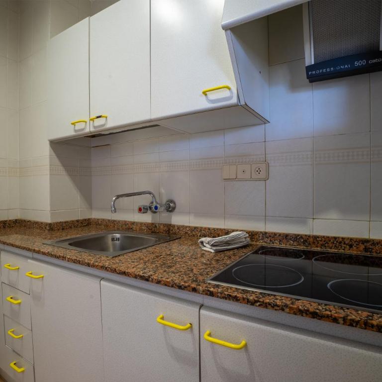 Bernat Vidaber Primera Línea - Apartamento de 2 dormitorios con vistas al mar - 4
