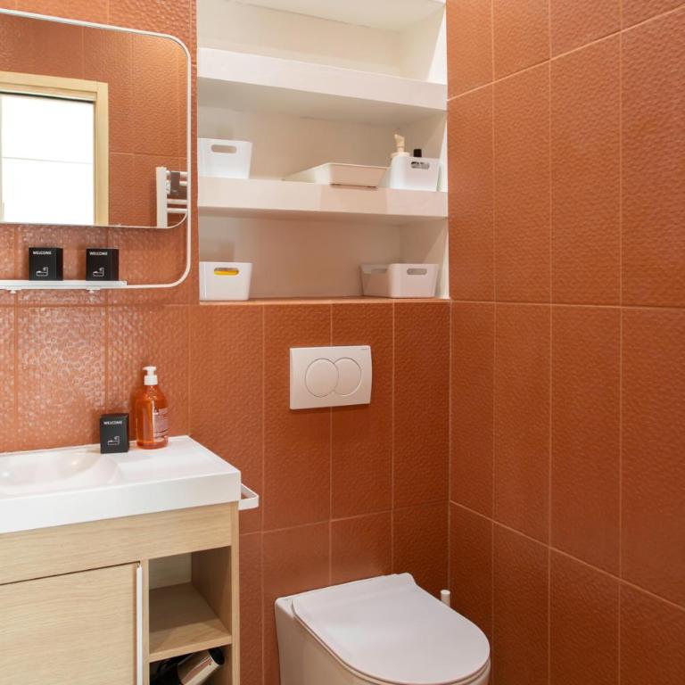 #25 Staywizus - 2BDR Port, 5min from the Old Town Balcony, AC & WIFI - Appartement 2 Chambres - 2