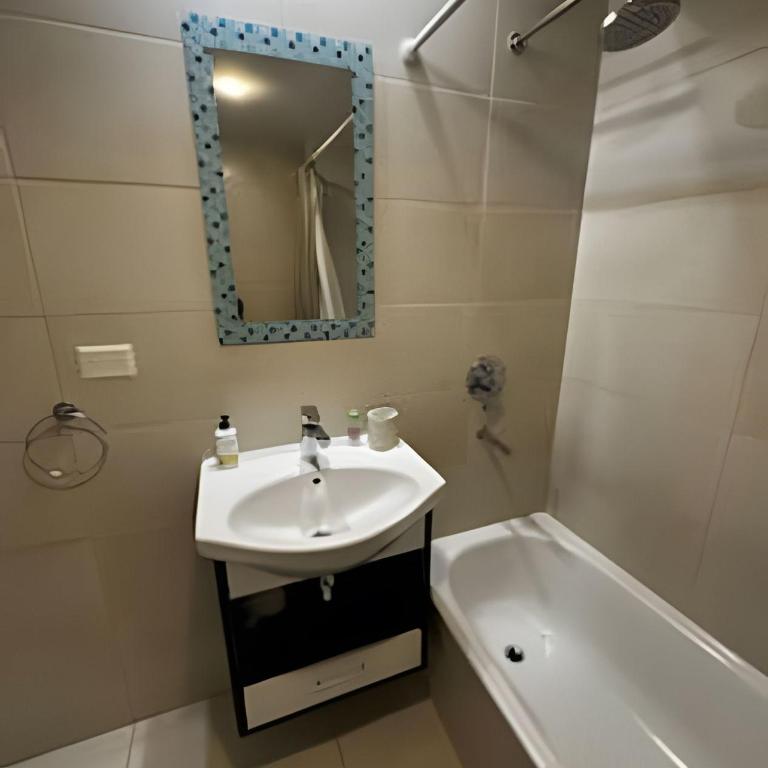 Temporario Plaza Green Neuquén - Apartamento con vistas al jardín - 21
