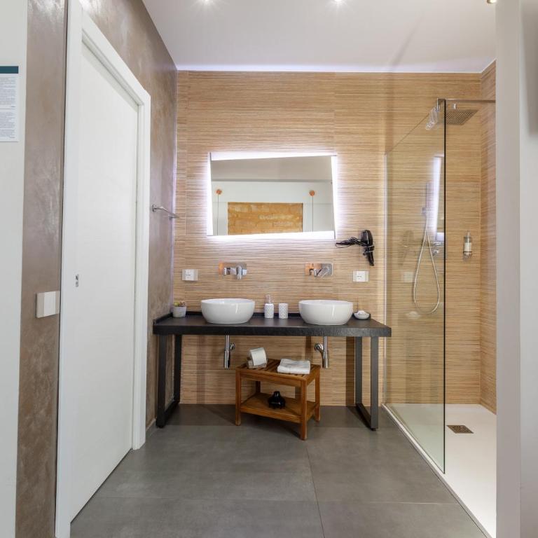 Oneira Rooms - Camera Deluxe - 5