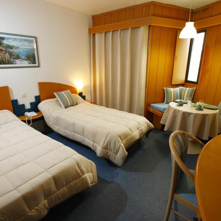 Thermotel - Chambre Lits Jumeaux - 5