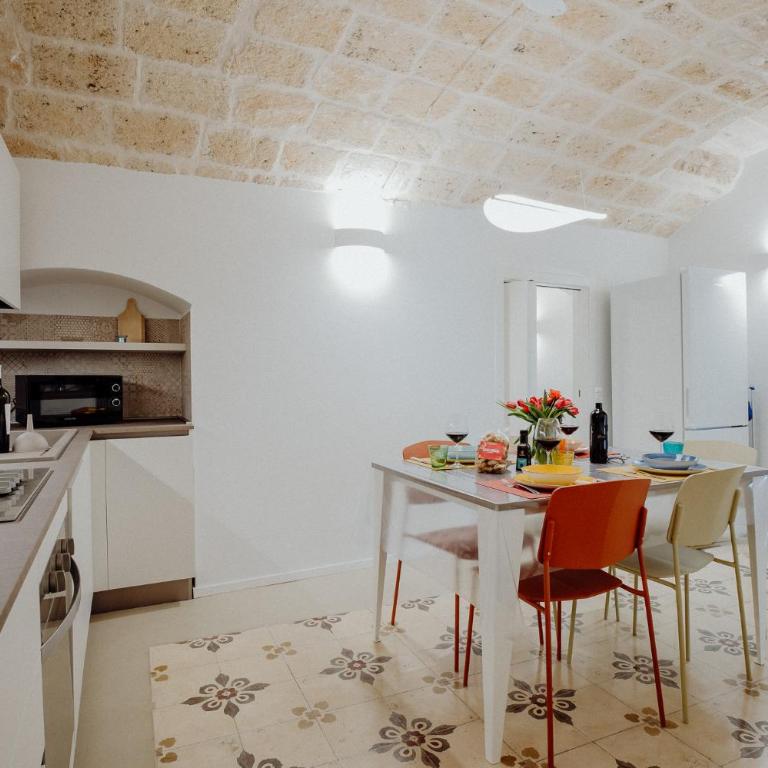 Hidden House by MONHOLIDAY - Appartamento con 1 Camera da Letto - 6