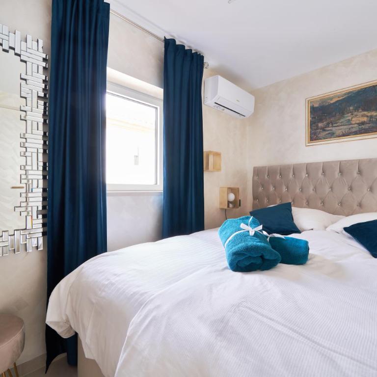 Casa Bonita - Two-Bedroom Apartment - 3