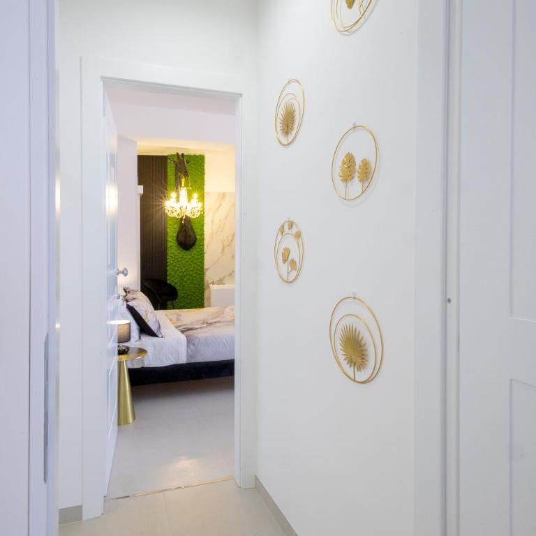 ADAMAS apartment , rooms and suite - Camera King con Vasca Idromassaggio - 3
